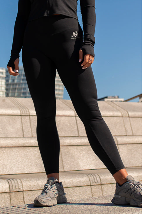 Women's Summit Carbon Black Leggings