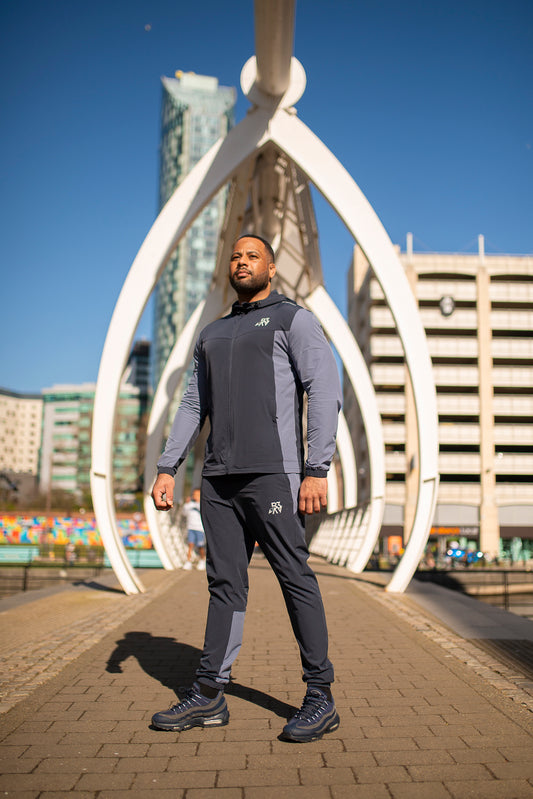 Men's Xplore Tracksuit Pants. Midnight/ Stone