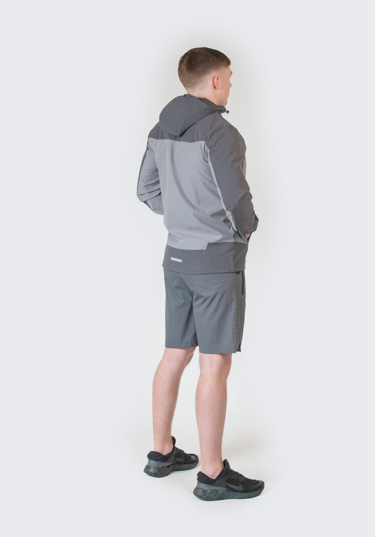 Men’s Quest.1 Shorts - Light Grey