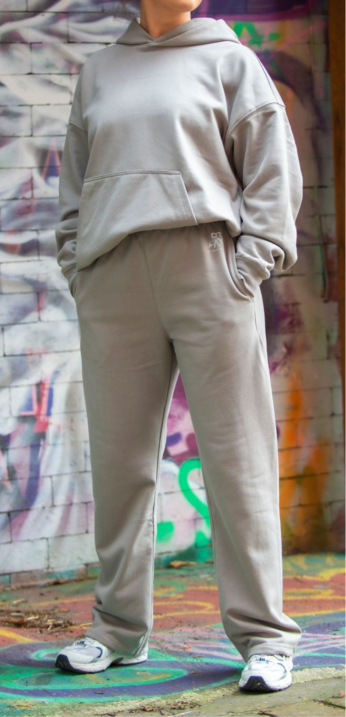 Women's Horizon Tracksuit Pants. Stonepath