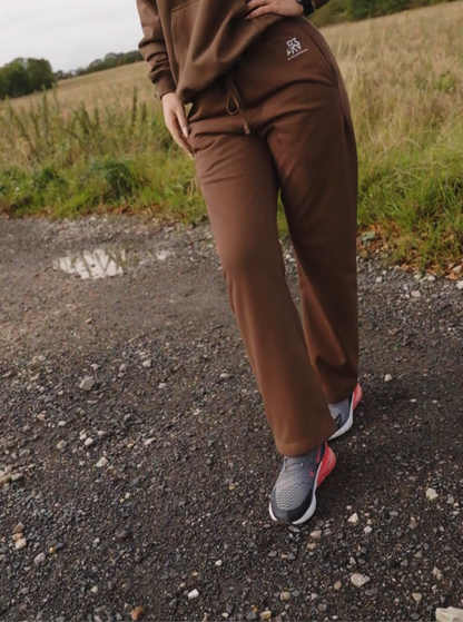 Women's Horizon Tracksuit Pants. Cocoa Ridge
