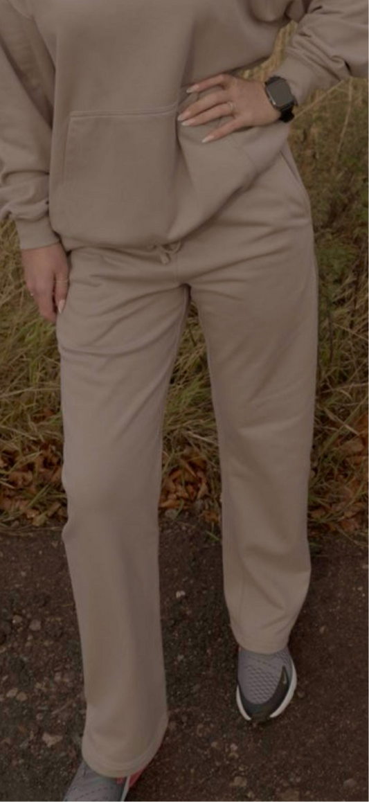 Women's Horizon Tracksuit Pants. Stonepath