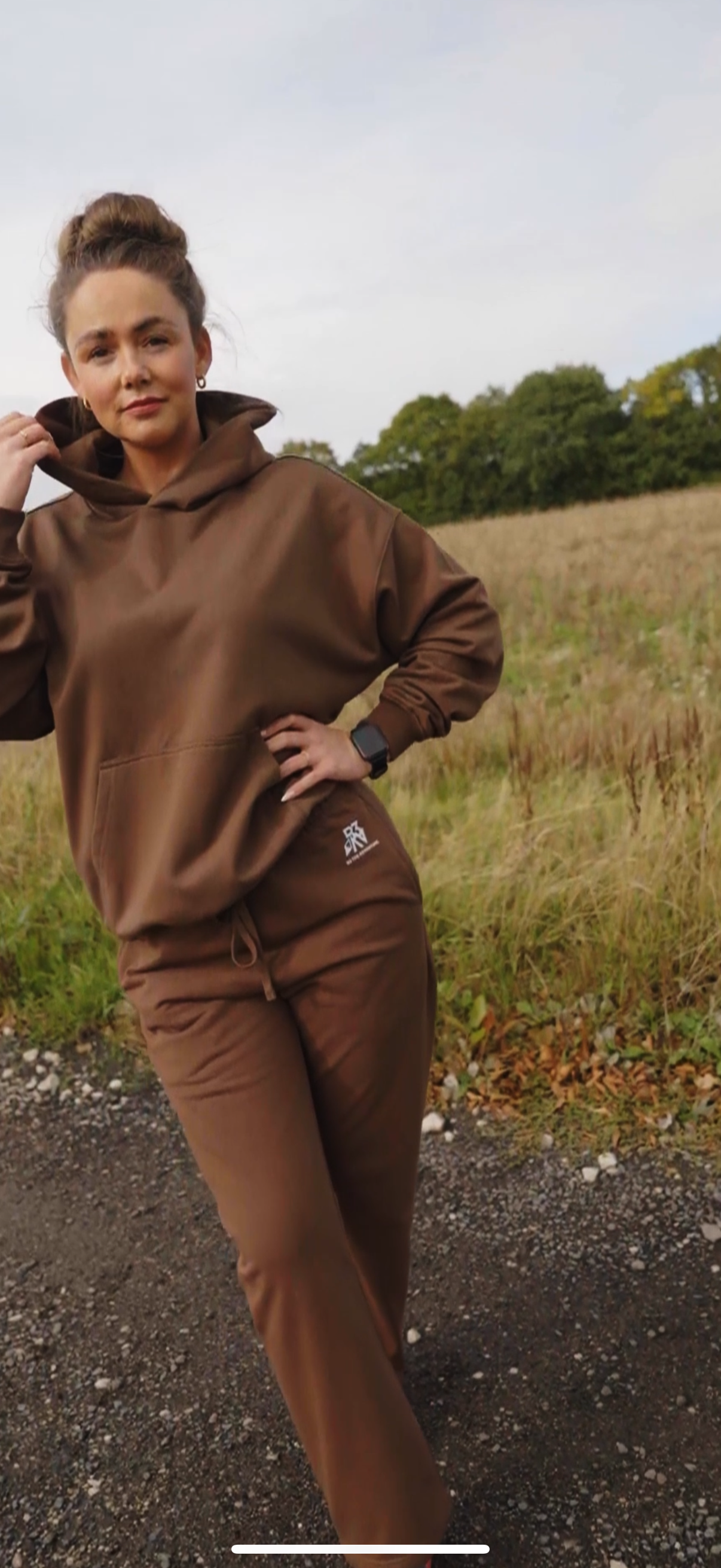 Women’s Horizon Tracksuit Hoodie. Cocoa Ridge
