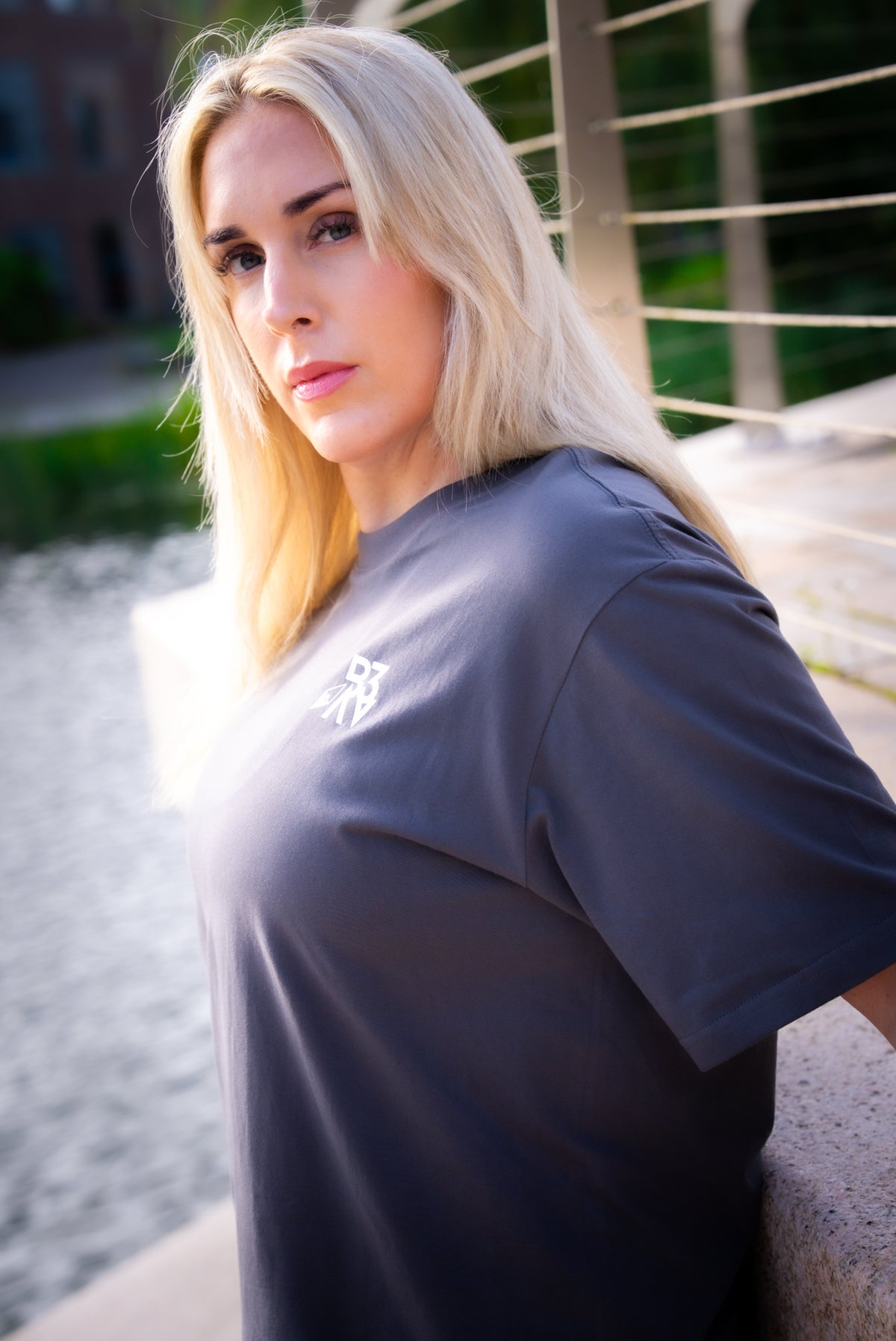 Women's Grey UNBOUND // TERRAIN T-SHIRT