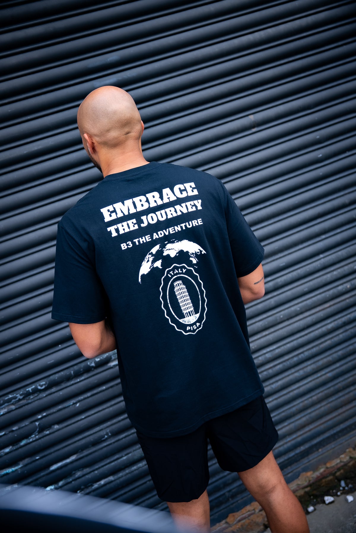 Men's Black UNBOUND // ATLAS T-SHIRT