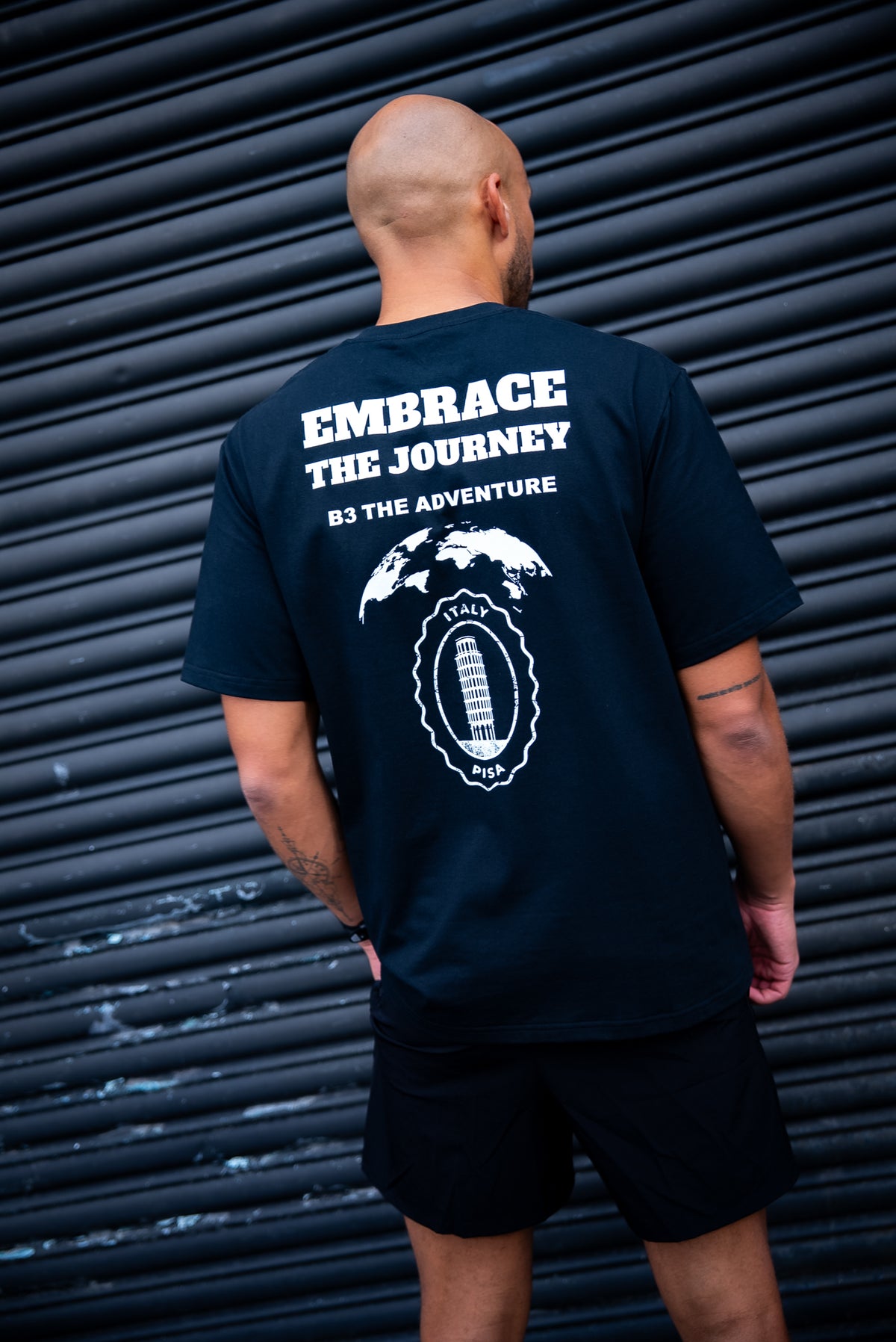 Men's Black UNBOUND // ATLAS T-SHIRT