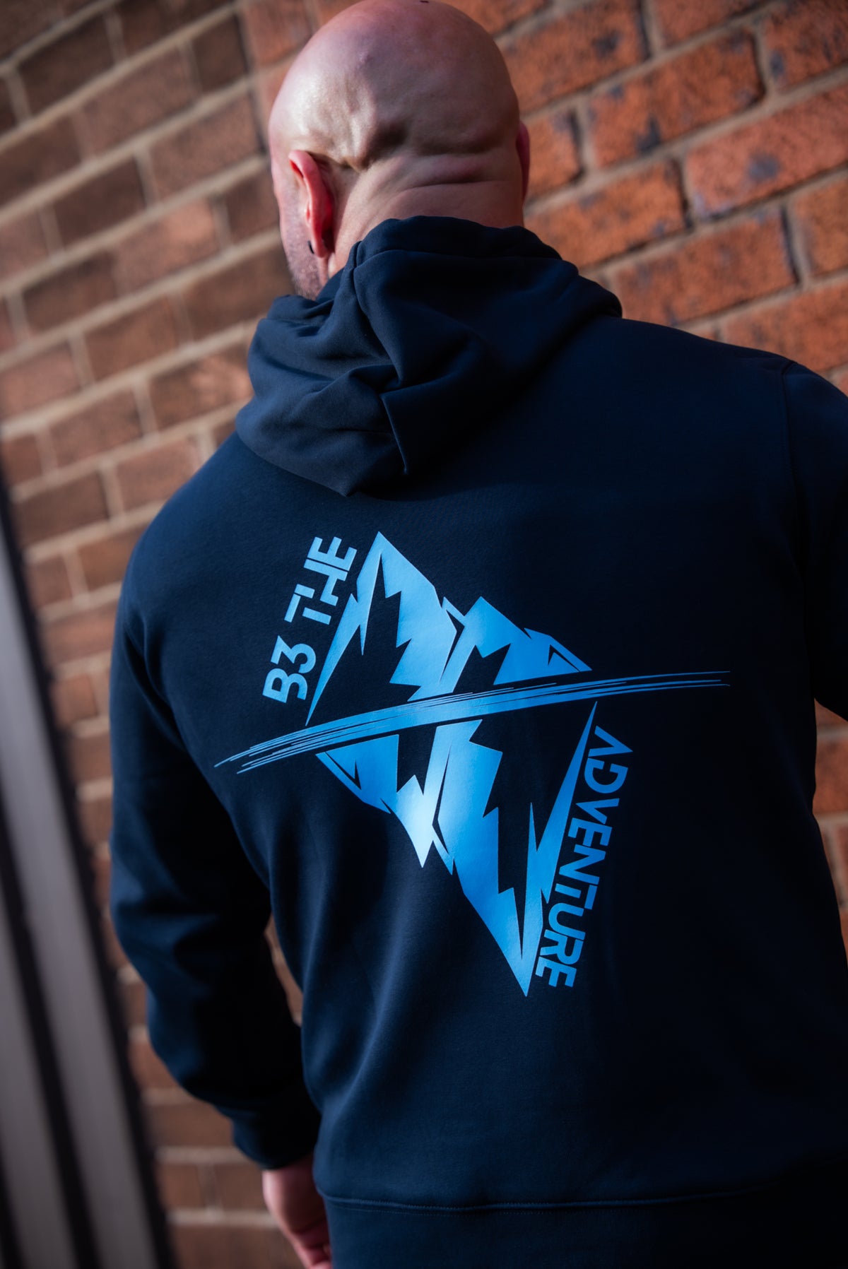 Men's UNBOUND // VECTOR NAVY HOODIE